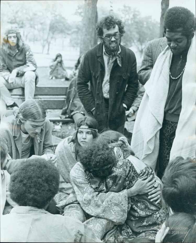 © Erik Slutsky, Hippie Wedding Mont-Royal 1967